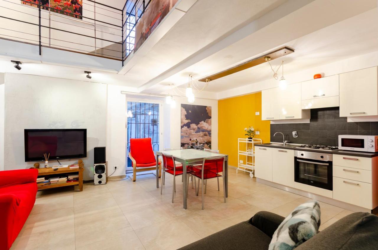 Апартаменти Joivy Vibrant Open-Plan Apt For 6 In Historic Centre Генуя Екстер'єр фото